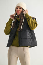 Load image into Gallery viewer, Oversized Puffer Vest
