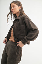 Load image into Gallery viewer, Corduroy Cropped Jacket
