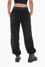 Load image into Gallery viewer, Fleece Wide Leg Pant Black
